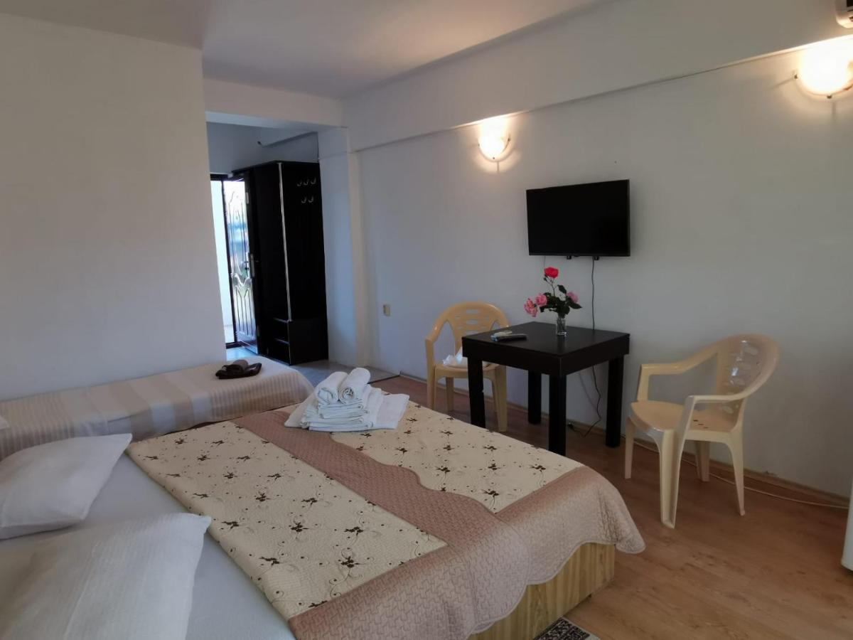 Vila Alphecca Costinesti Buitenkant foto