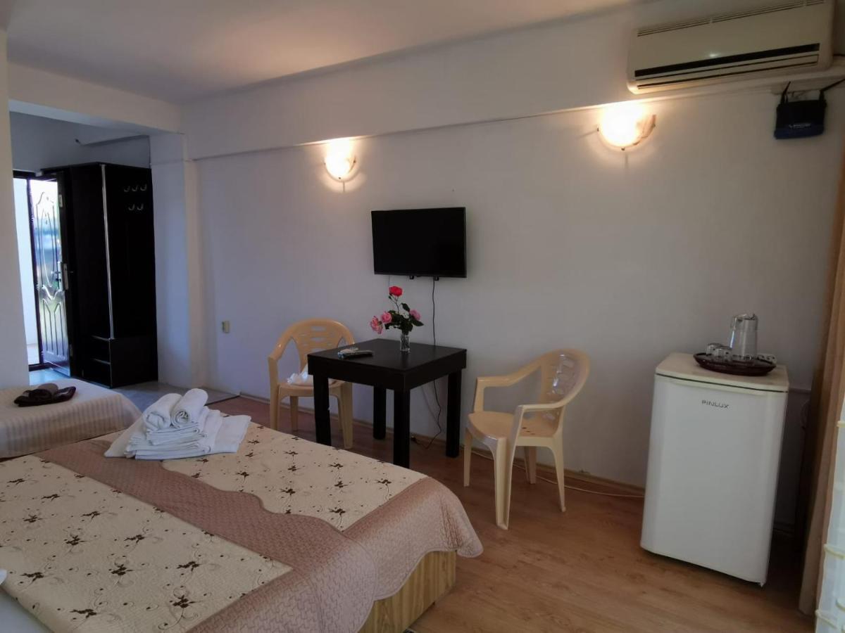 Vila Alphecca Costinesti Buitenkant foto